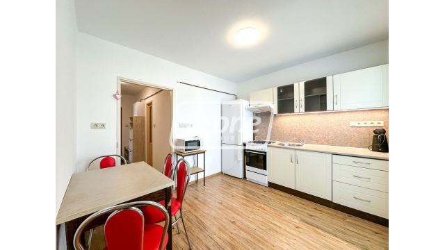 Prenájom | 2-izbový byt po rekonštrukcii s balkónom, Martin