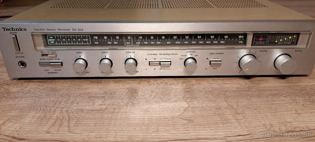 Technics SA 203