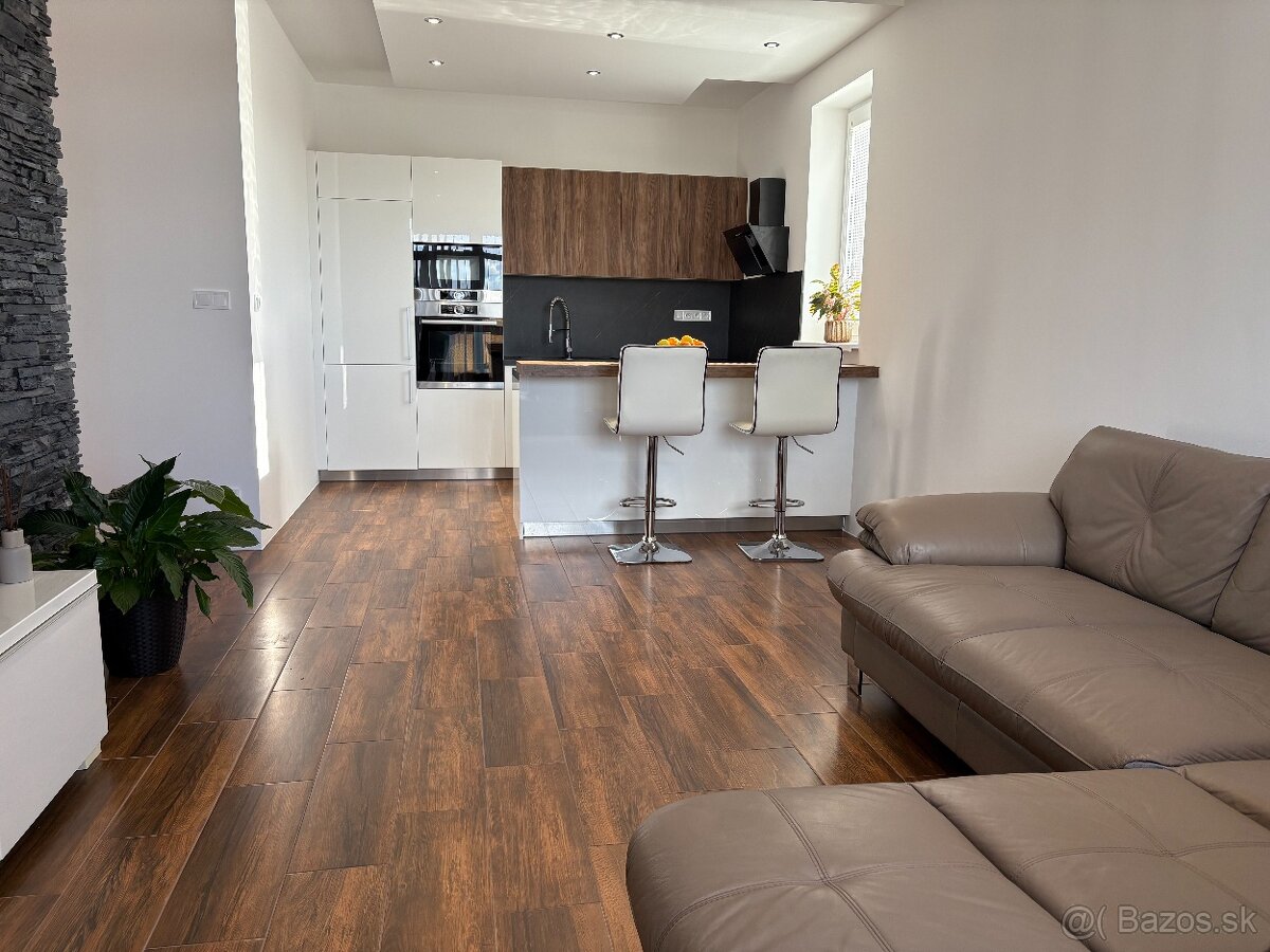2-izbový, moderný, slnečný byt v novostavbe v SENCI
