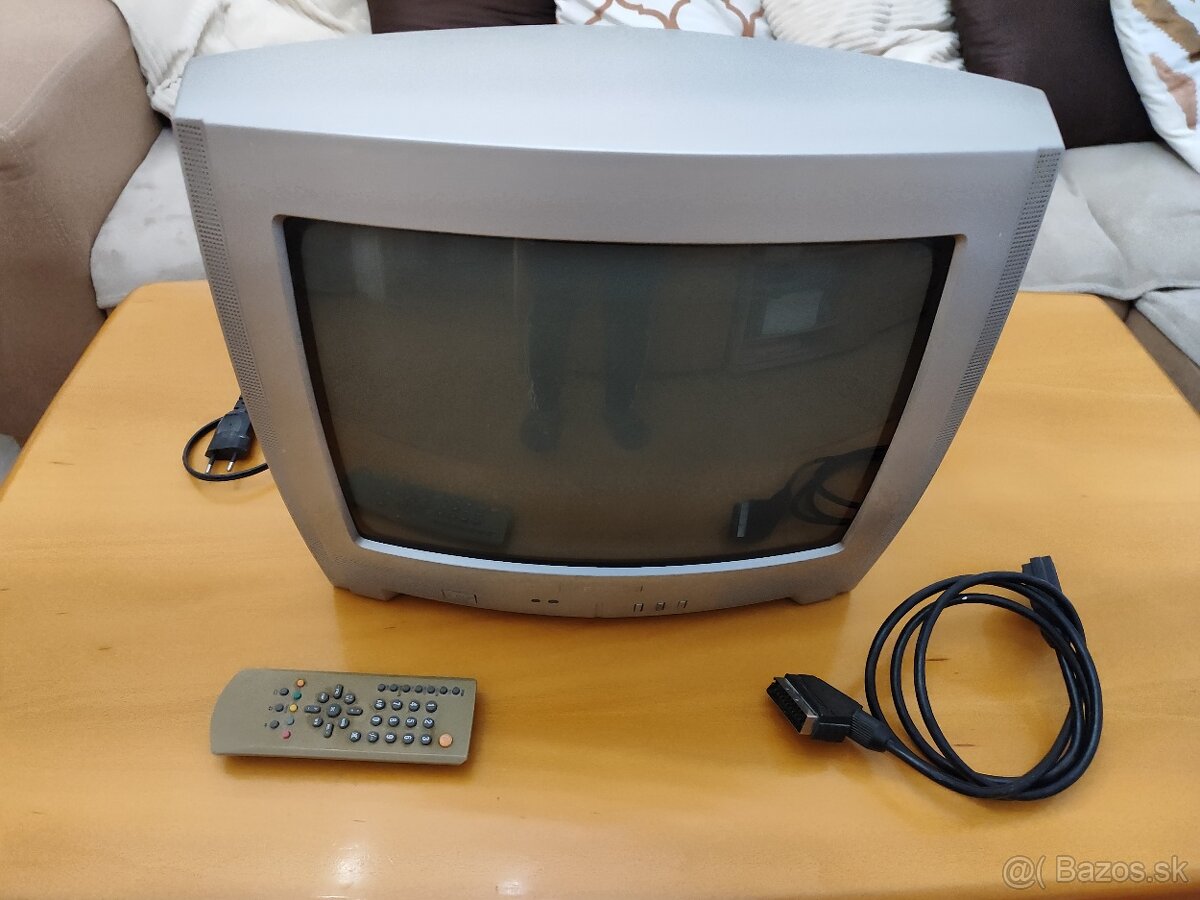 Predám funkčný televízor značky ECG