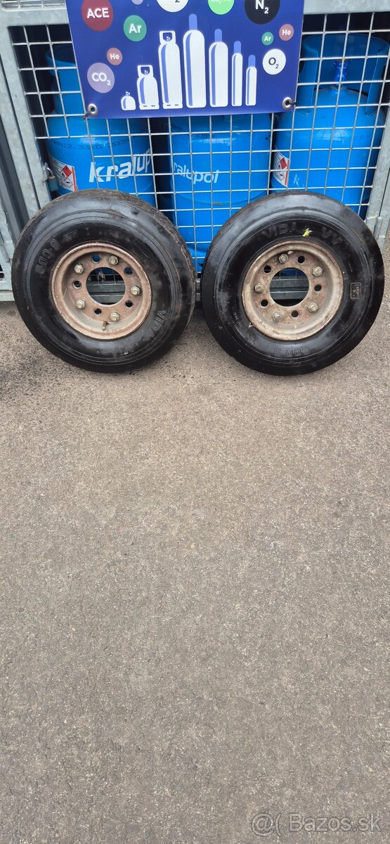 Predám 2ks. komplet kolesá 6,00-9 10PR.