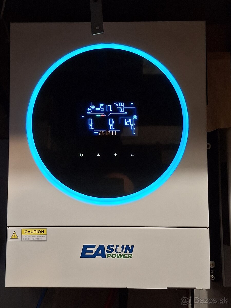 Fotovoltaicky menic EaSun 5600w