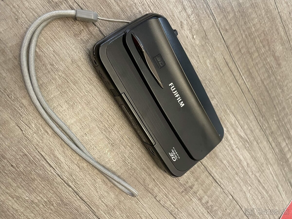 Fujifilm FinePix Real 3D W3