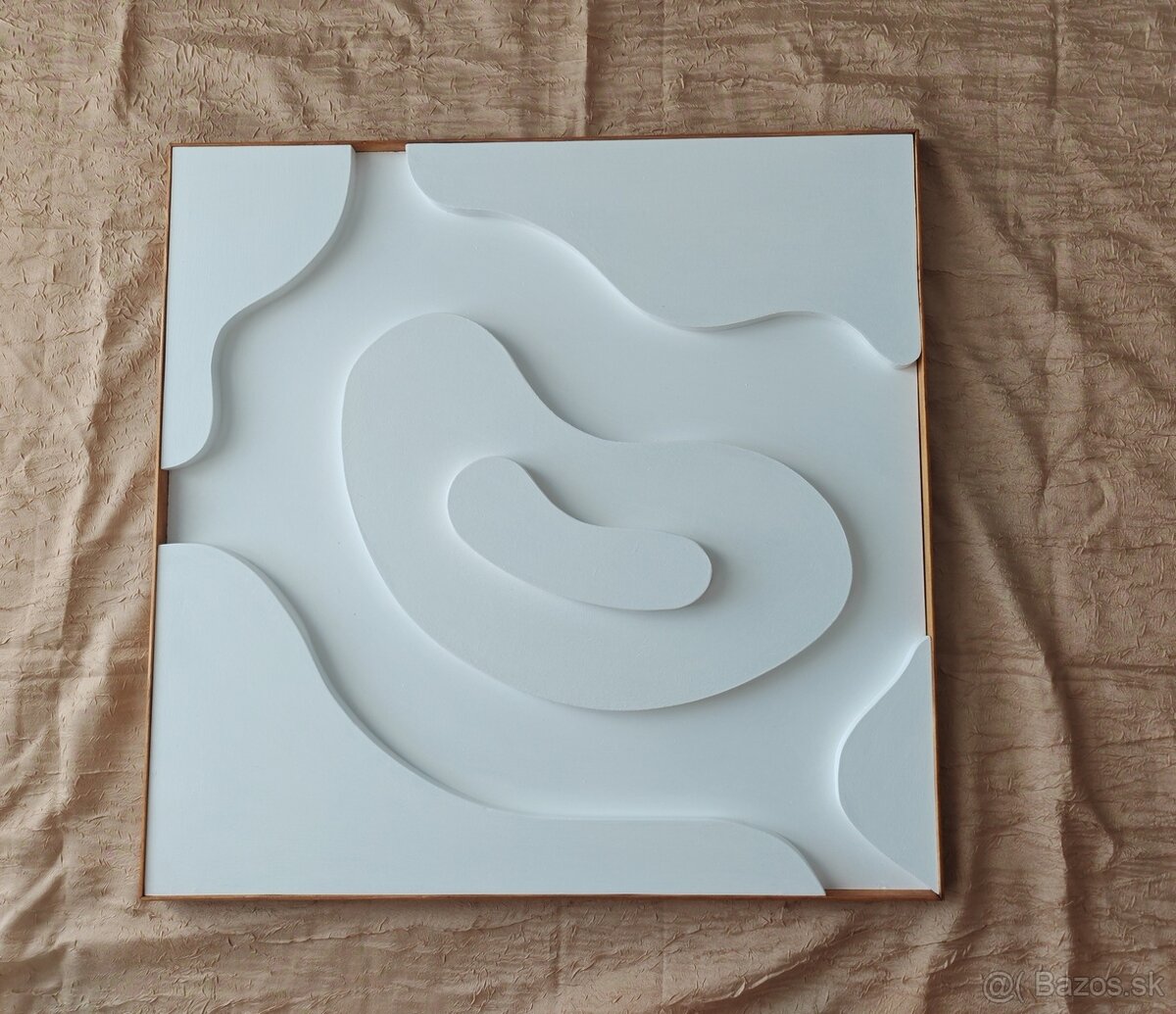 Abstraktný reliéfny obraz