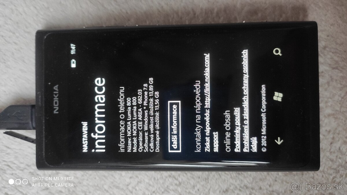 Nokia Lumia 800 čierny