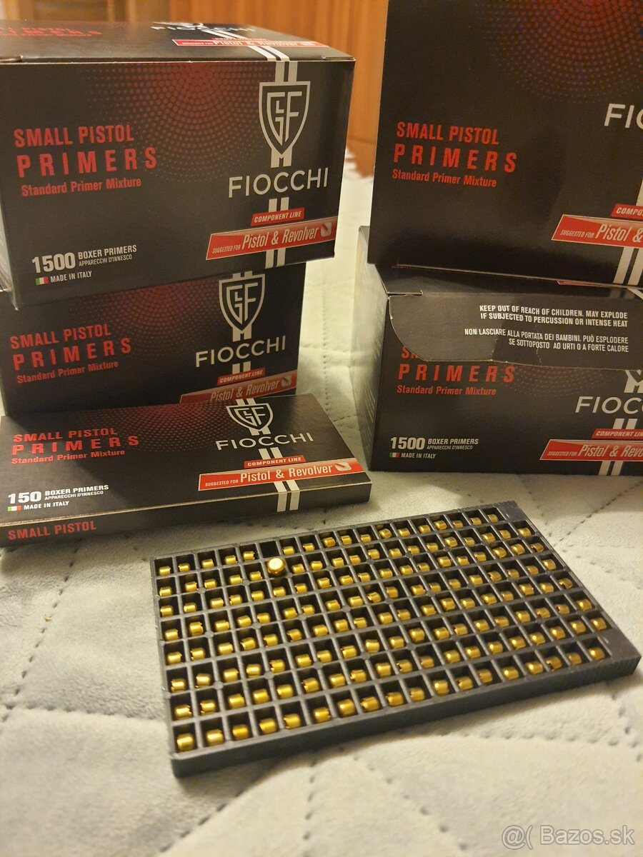 Male pištoľove zápalky Fiocchi