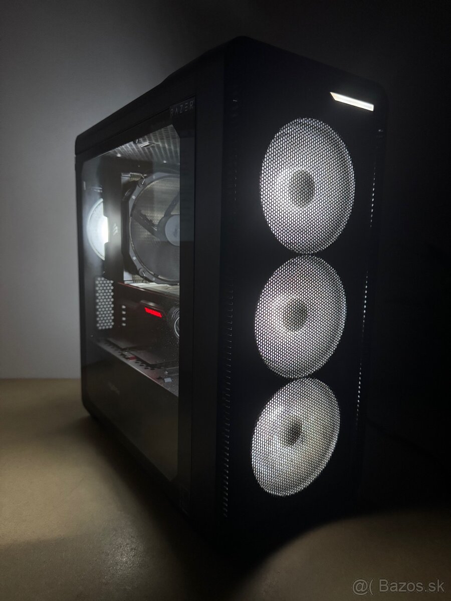 Silný počítač na hry aj prácu – RX 6800, SSD, 16GB RAM