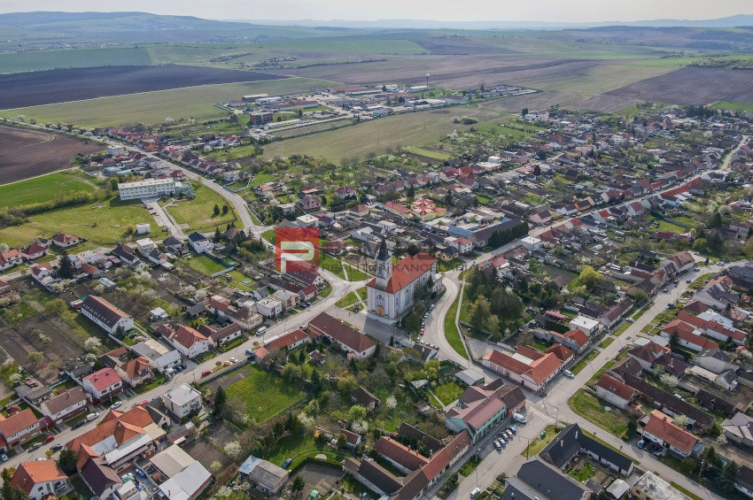 PREDAJ - Rodinný dom v meste Gbely