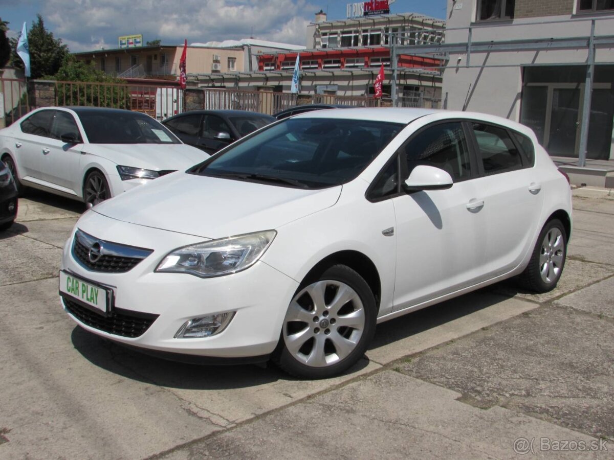 Opel Astra 1.4 ecoFLEX - splátka 99,-€ - NOVA STK, EK
