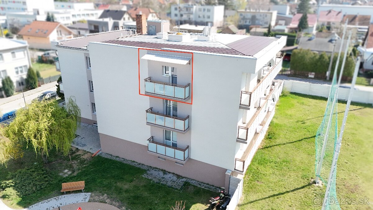 EXKLUZÍVNE na predaj - 3-izbový byt vo Veľkých Levároch