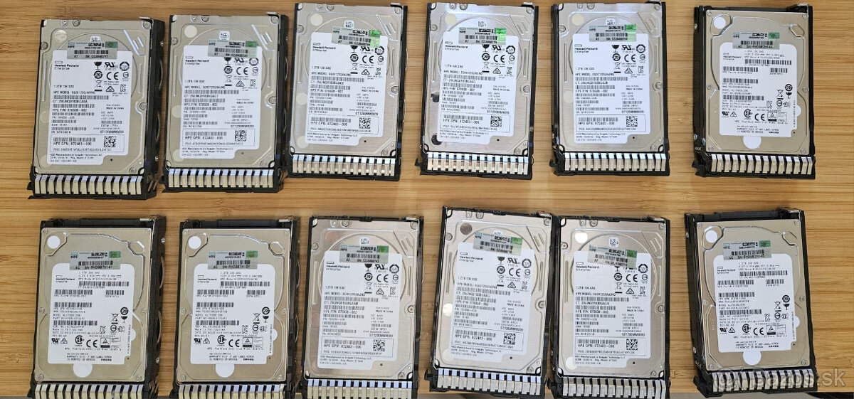 Predaj 12ks HP SAS diskov