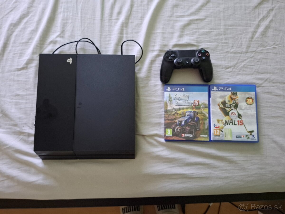 Playstation 4 500GB + dve hry k tomu (NHL 15, FS 15)