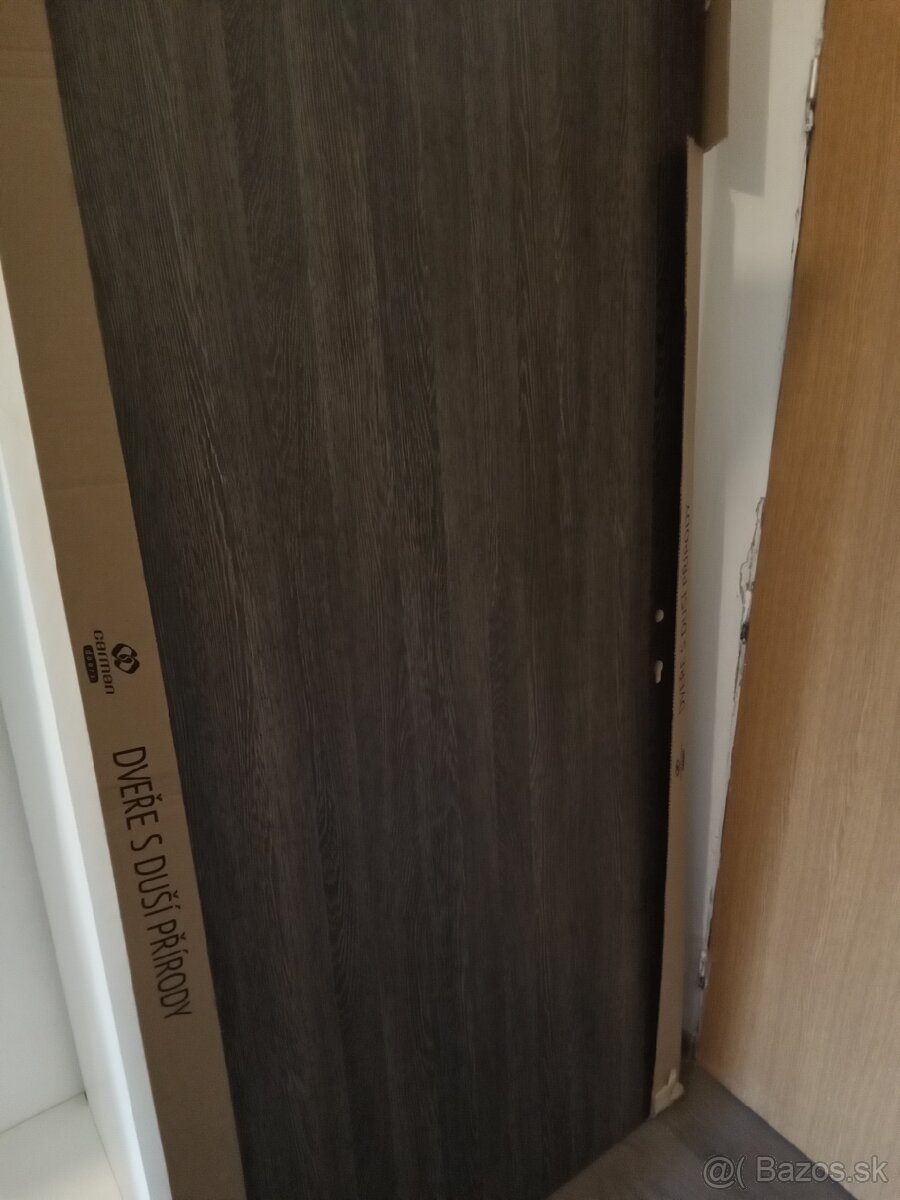 Nové bytové vchodové dvere, Revúca