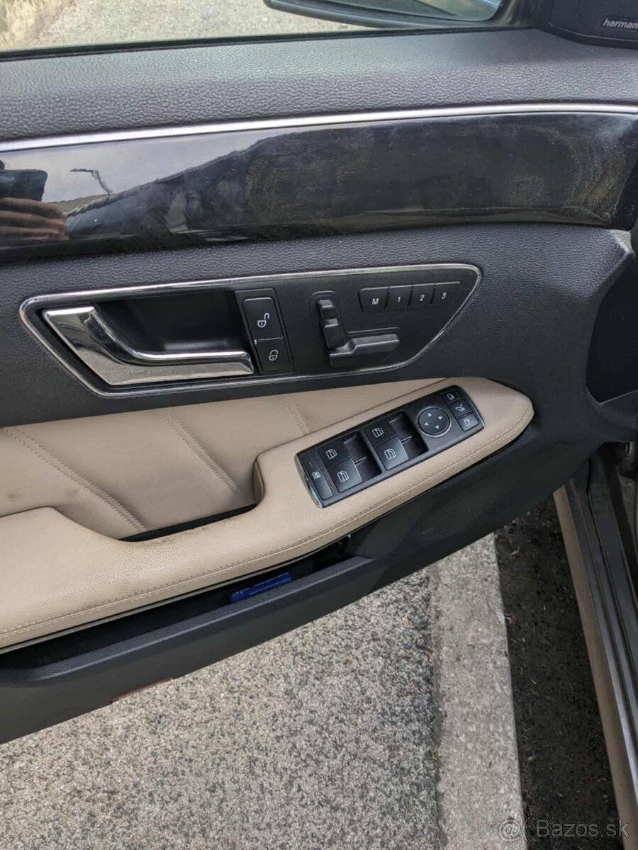 Mercedes Benz triedy E 212 350 CDI