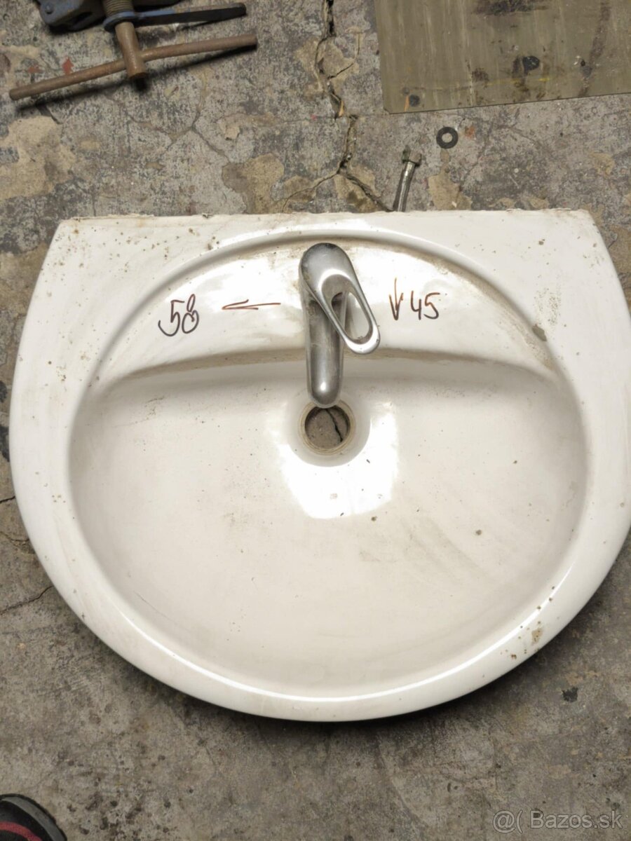 Umývadlo 60cm