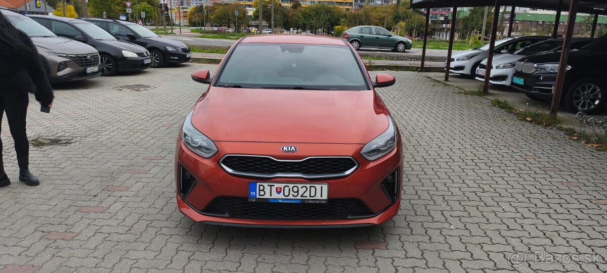 KIA PROCEED GT LINE