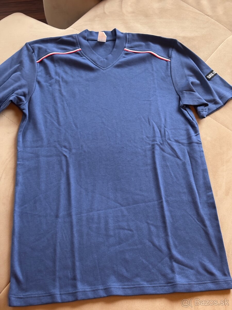 Športové vojenské tričko