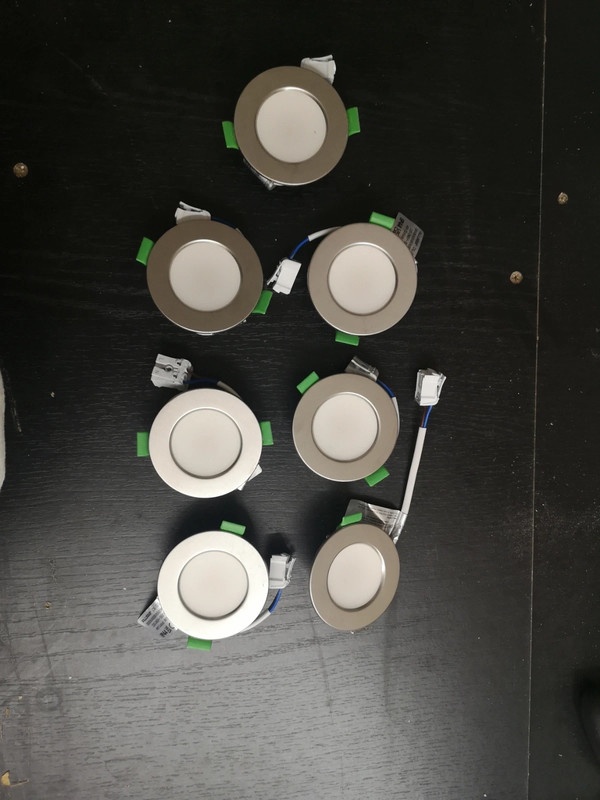 7ks led stropne svetla