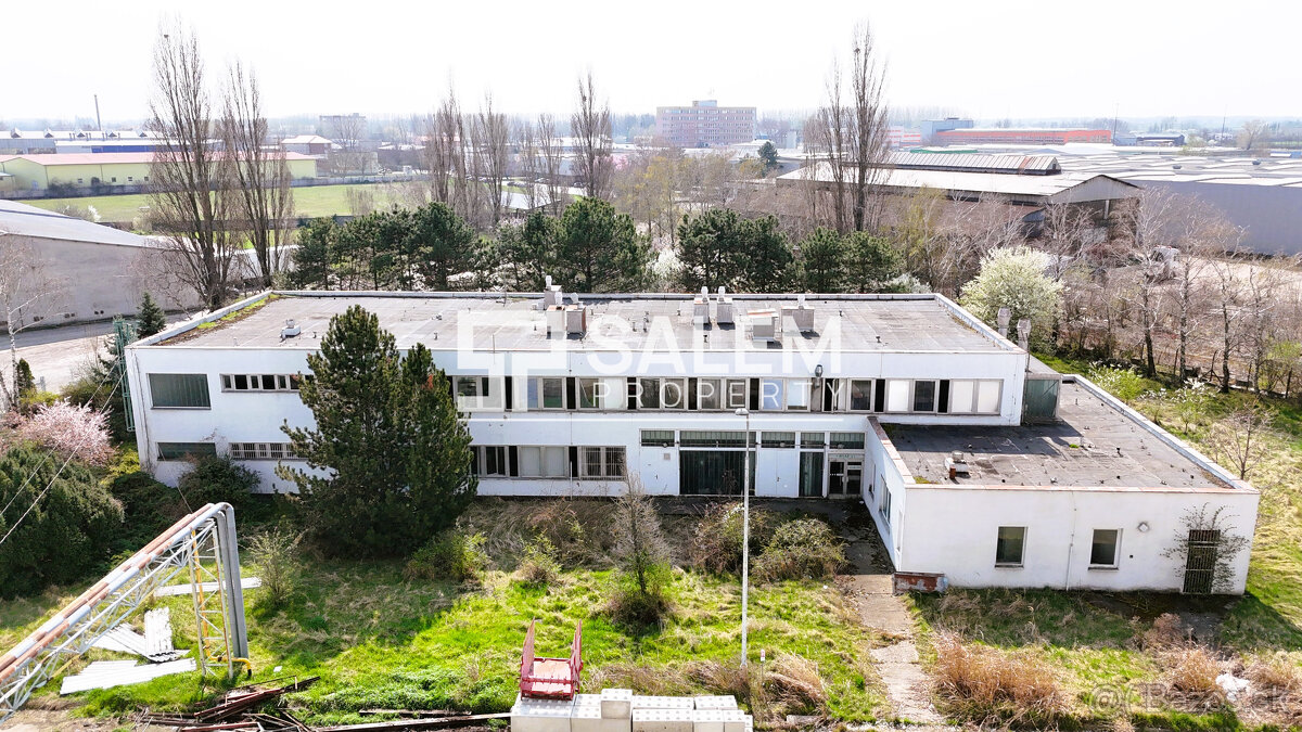 Prevádzková budova s pozemkom 4000m2 v Dunajskej Strede