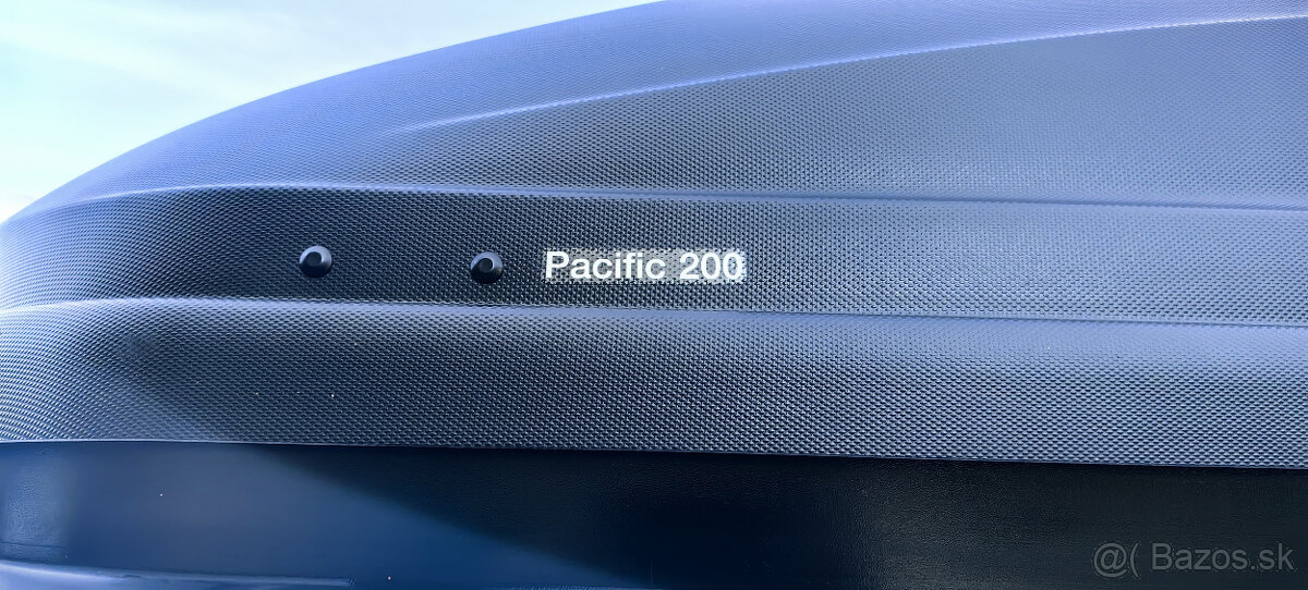 Predám Thule Pacific 200