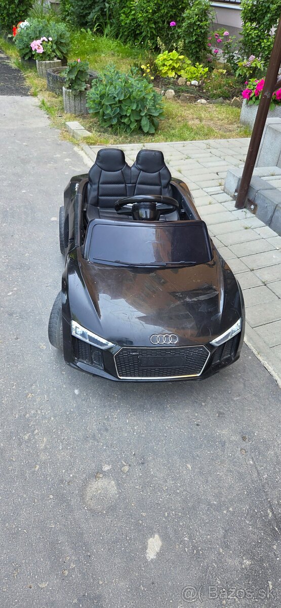 Elektrické autíčko AUDI