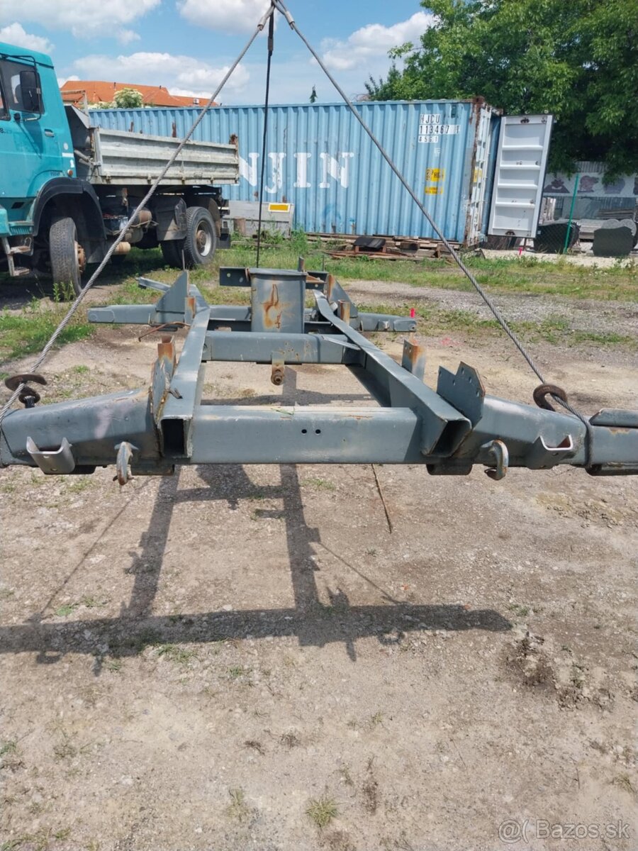 Pomocný rám LIAZ - 151