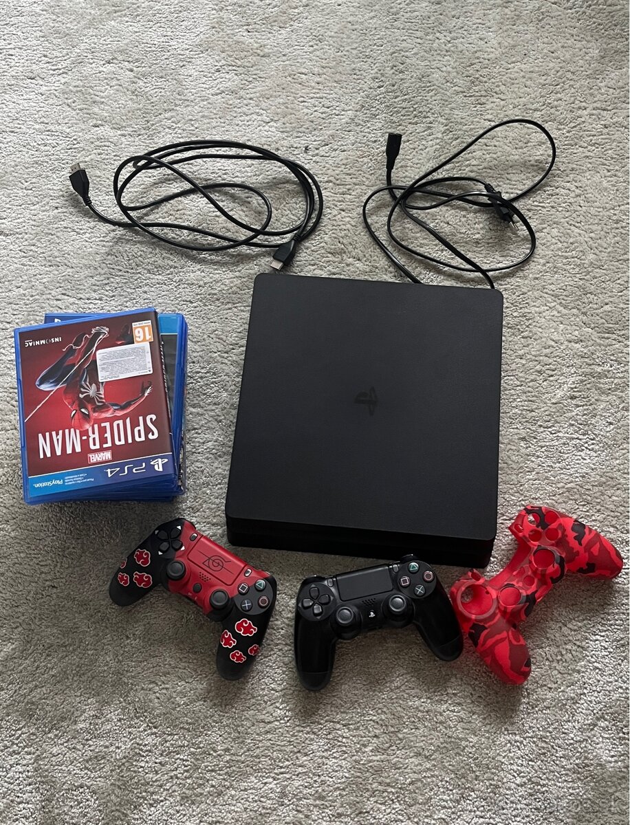 PlayStation 4 Slim + 2 ovládače + 6 hier