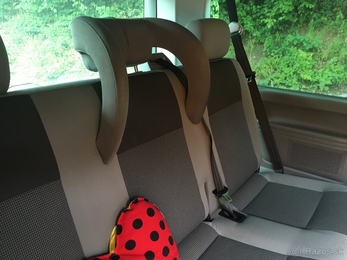 detska hlavova opierka