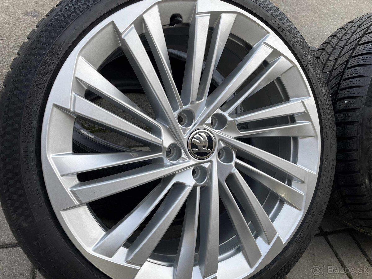 CONOPUS2 Nový model orig.skoda Superb3V 5x112 8j x19 ET