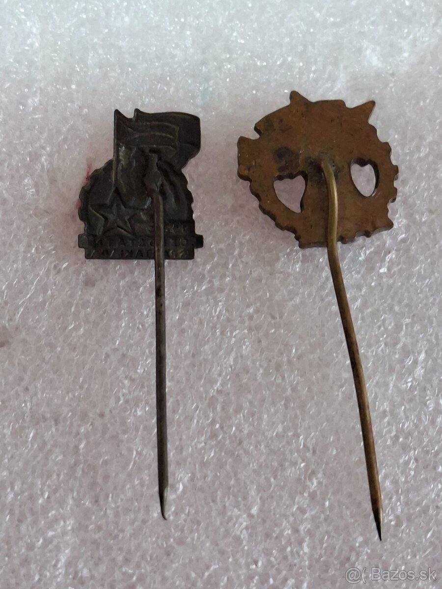 Socialistické odznaky