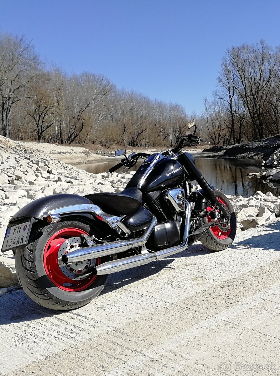 Suzuki Intruder 1500