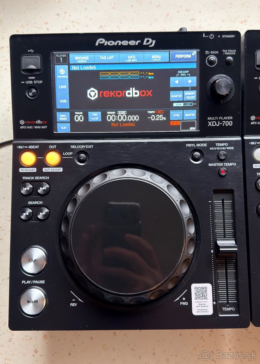 Pioneer DJ XDJ-700 - 2 ks