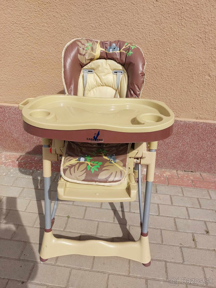 Jedálenská stolička CARETERO