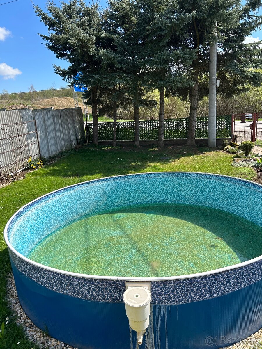 Bazén 360x90