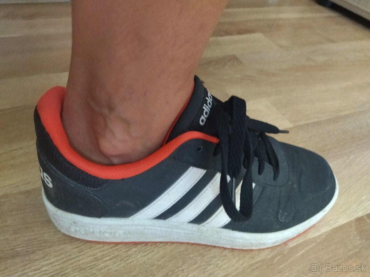 Adidas tenisky 15 eur