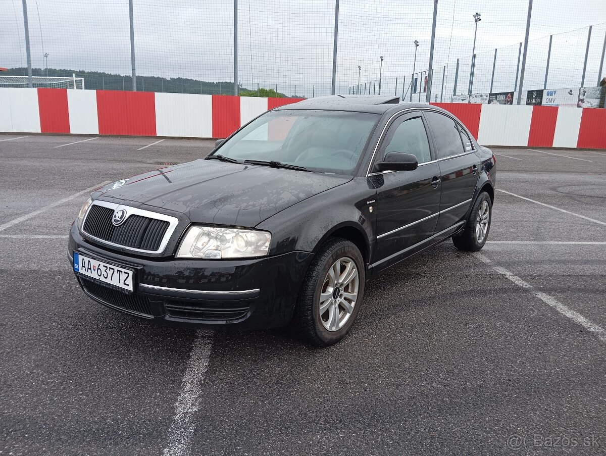 Škoda Superb 1 edititon 100