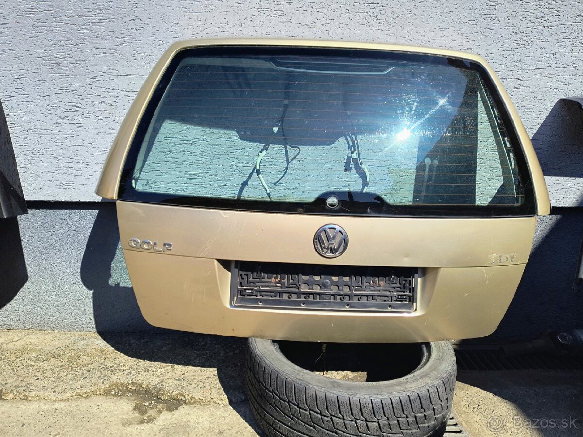 Predám kufor škoda Octavia Fabia vw golf touran