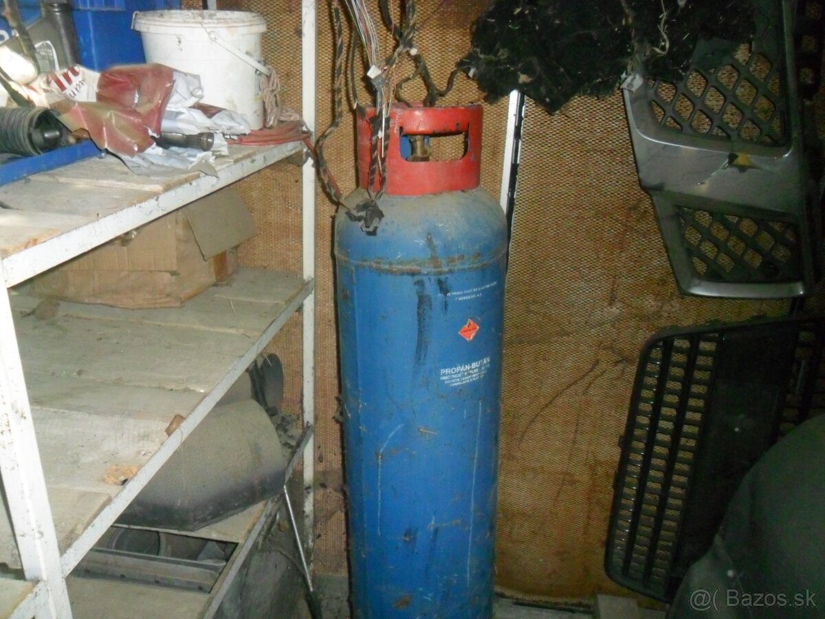 Predam Propanovu flasu 33kg.