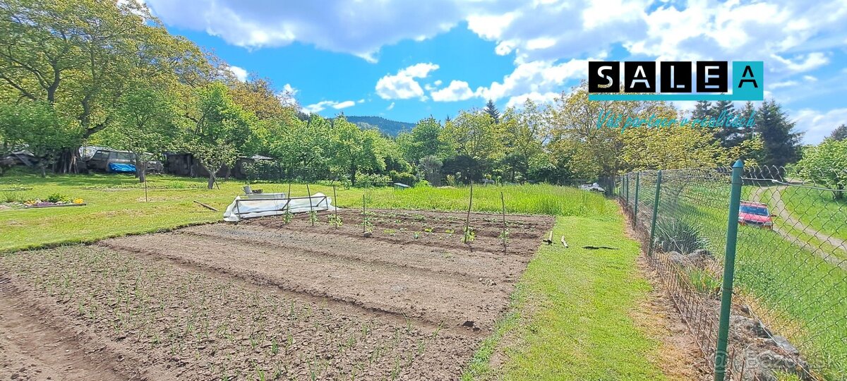 Časť záhrady (750m2) s vodou a vlastným prístupom pod Grobno