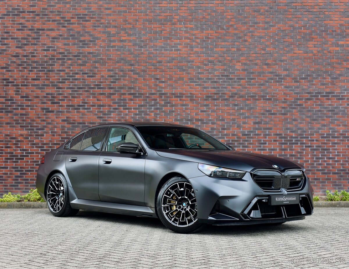 BMW M5 xDrive 727PS, Nový model, AT, Individual