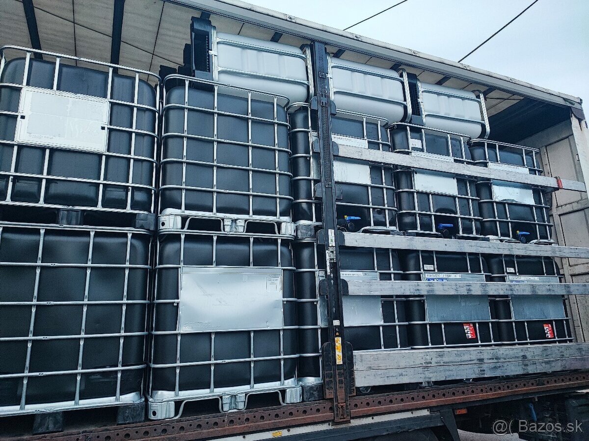 LACNÉ potravinárske IBC kontajnery 1000l biele aj čierne