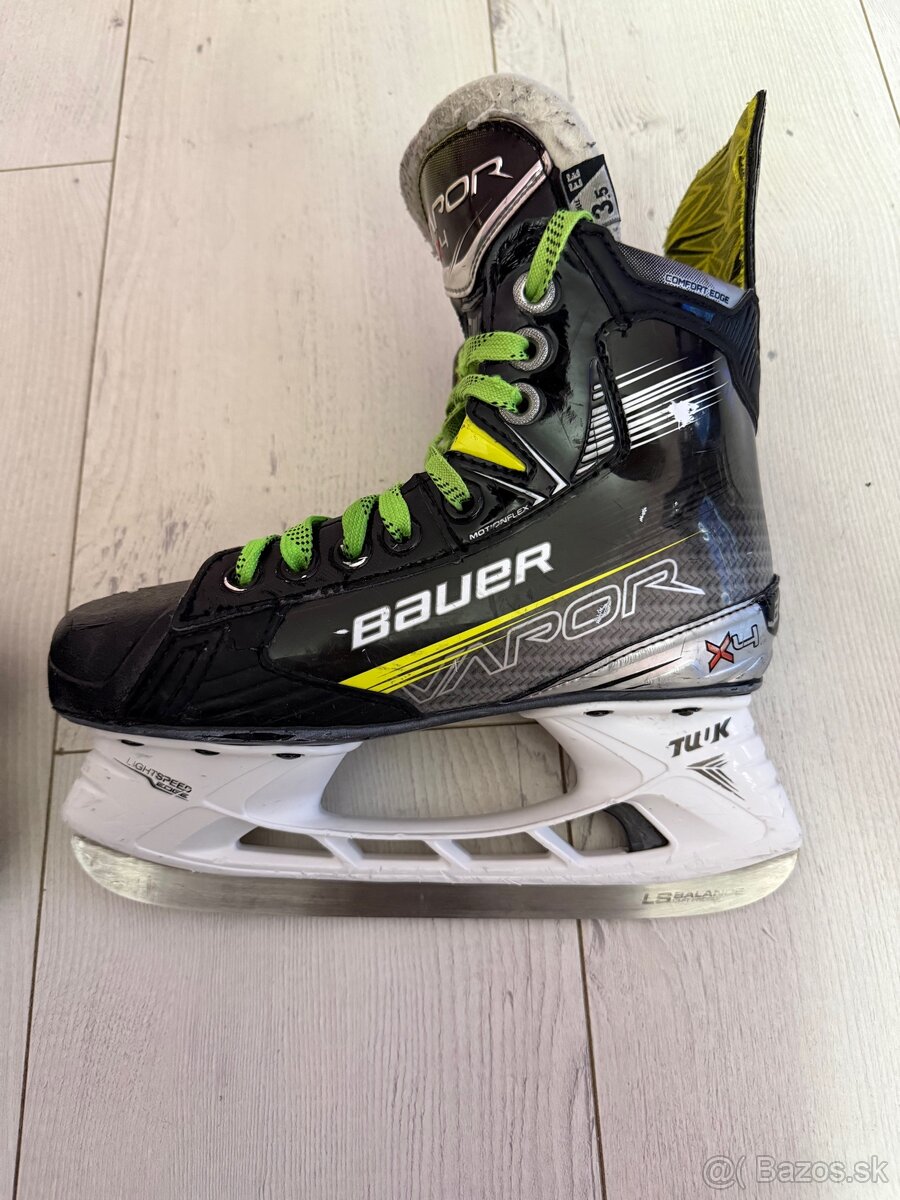 KORCULE BAUER VAPOR X4 VEĽKOSŤ 3,5 EE