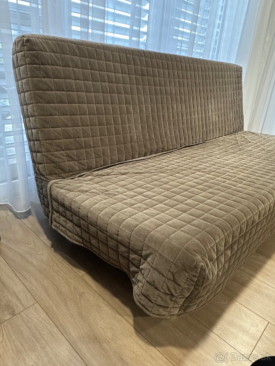 Rozkladaci gauč / pohovka