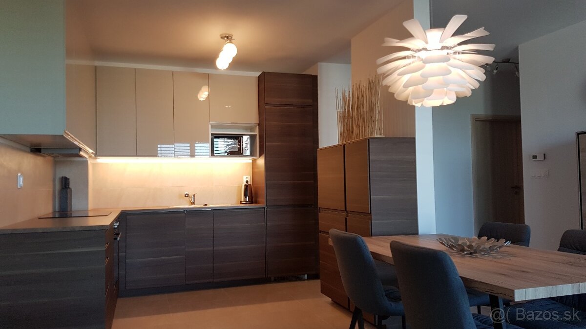 Prenájom exkluzívneho 3izb. bytu na Kramároch v novostavbe