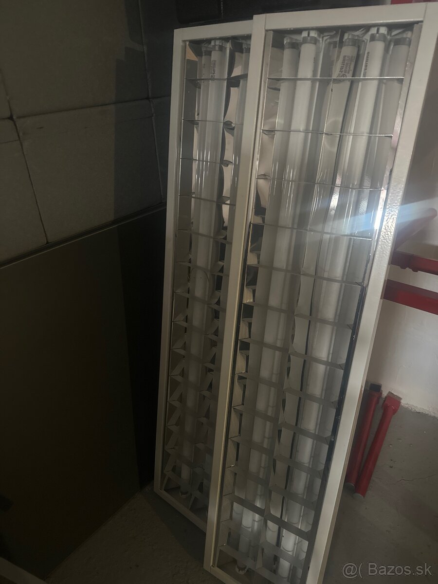 Neónové stropné svietidlá 8 ks