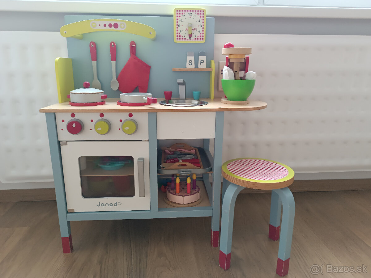 Drevená kuchynka Janod