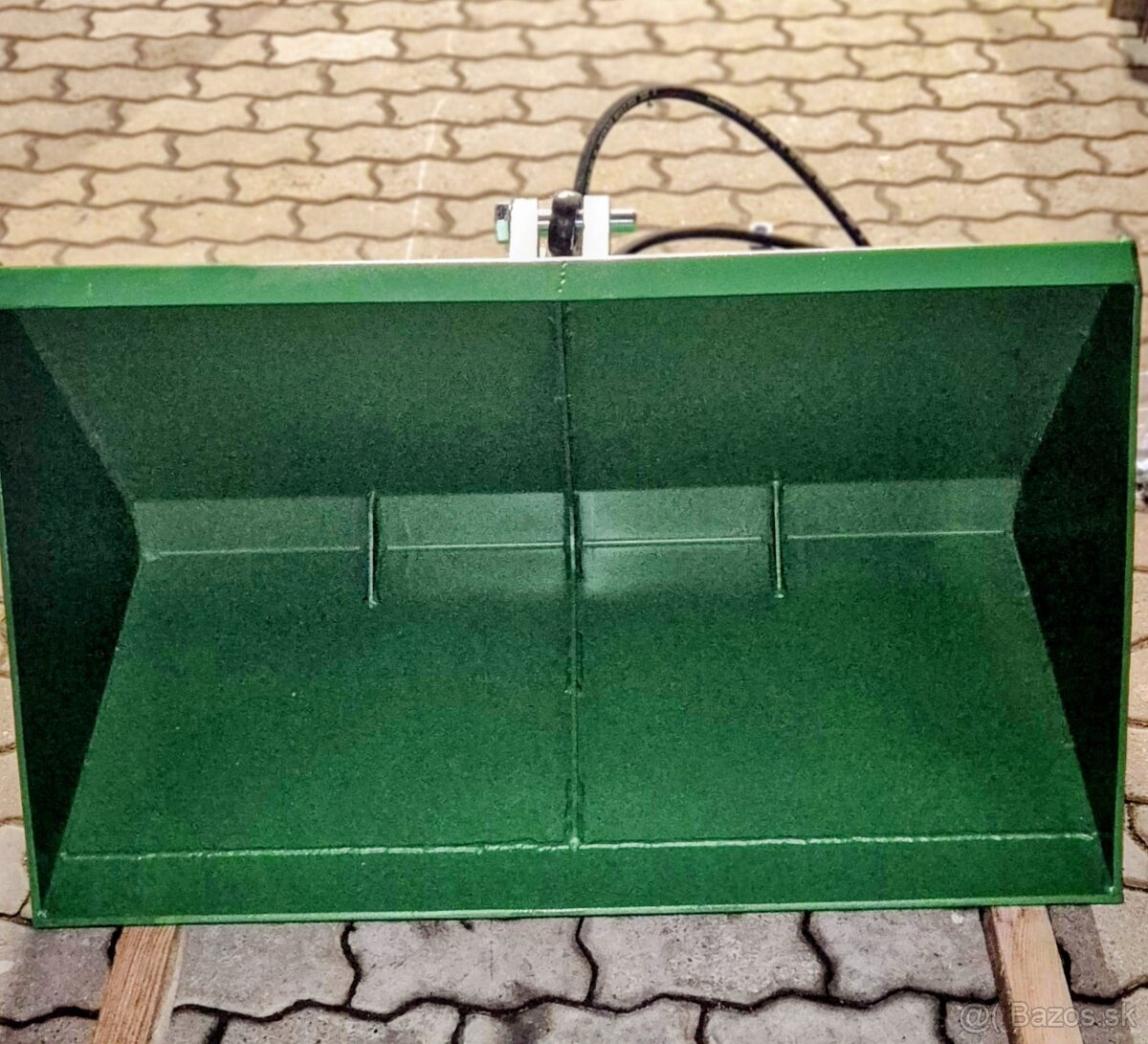 Hydraulická lopata za malotraktor