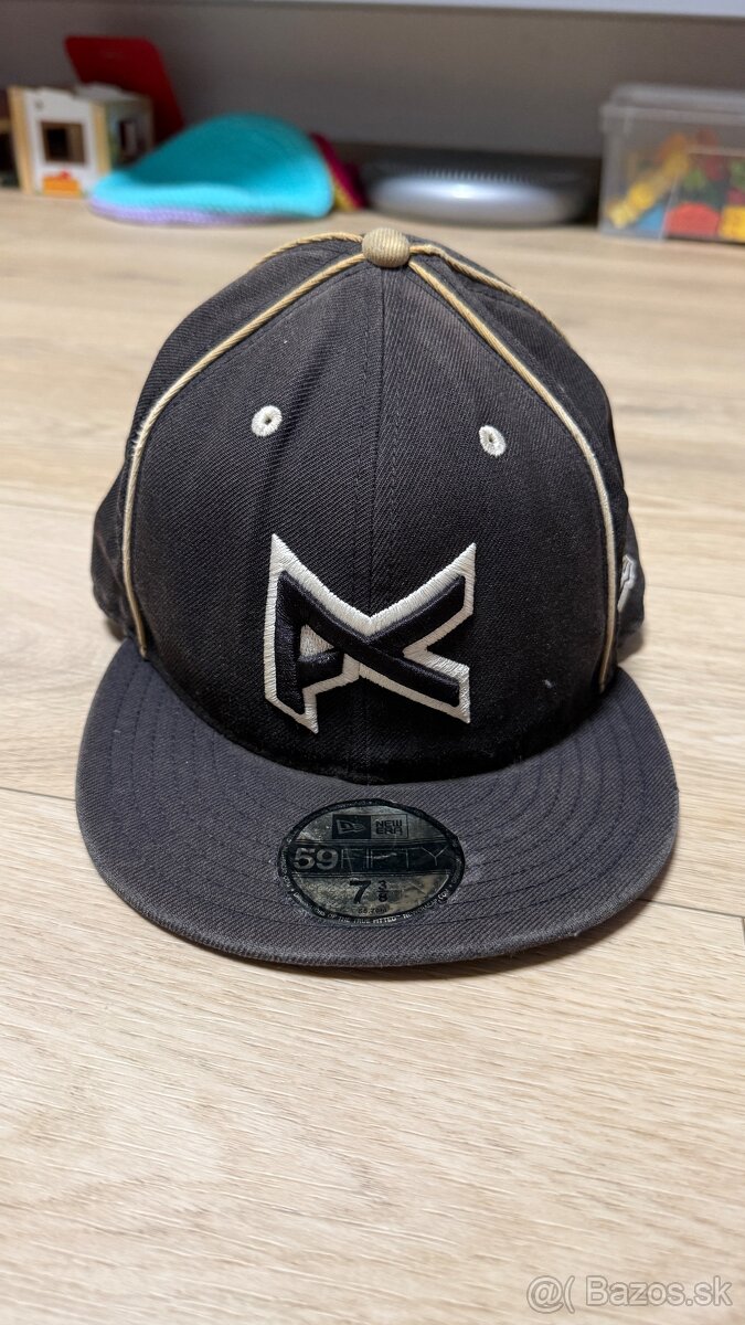 Šiltovka Anon New Era