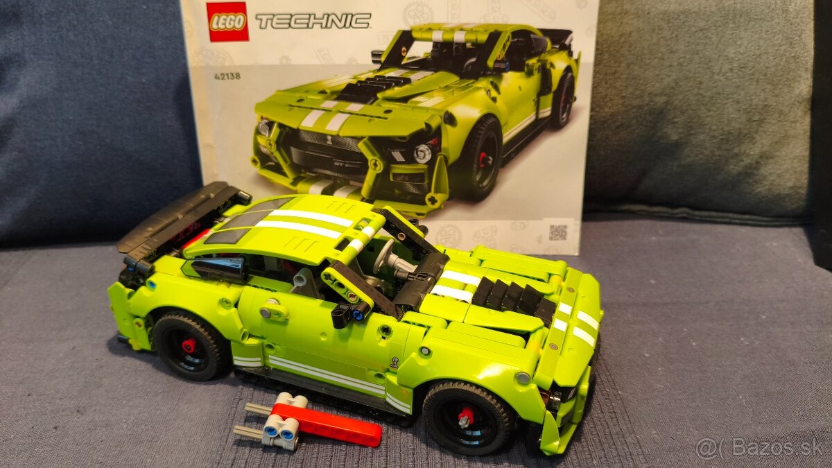 Predám 42138 LEGO Technic Ford Shelby Cobra