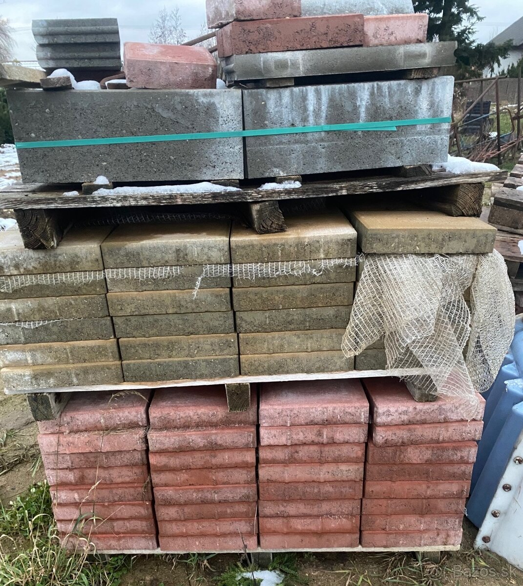 Dlazba 30x20x6 cm,Pieskova,Cervena